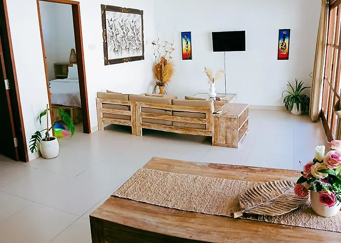 River House 2 Bedrooms Side *