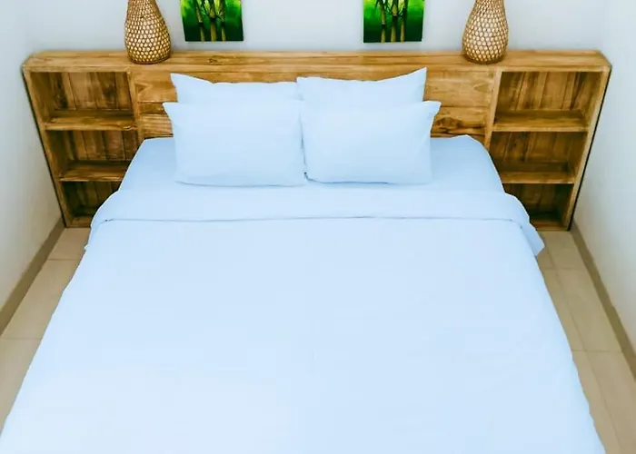 Villa River House 2 Bedrooms Side